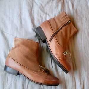 Antelope Modern Vintage Bootie - Tan - Sz. 39